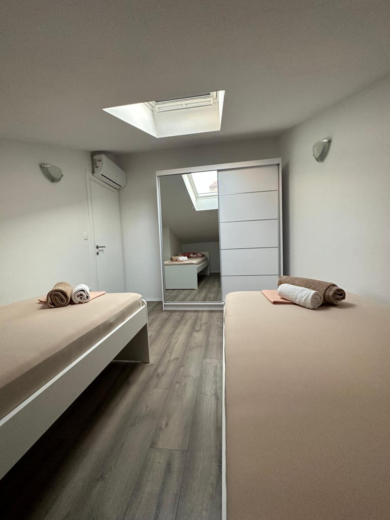 Apartment Andric ซริกเวนิซา ภายนอก รูปภาพ